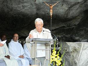 15 AOUT 2012 PELERINAGE A LOURDES (176) PAR GM